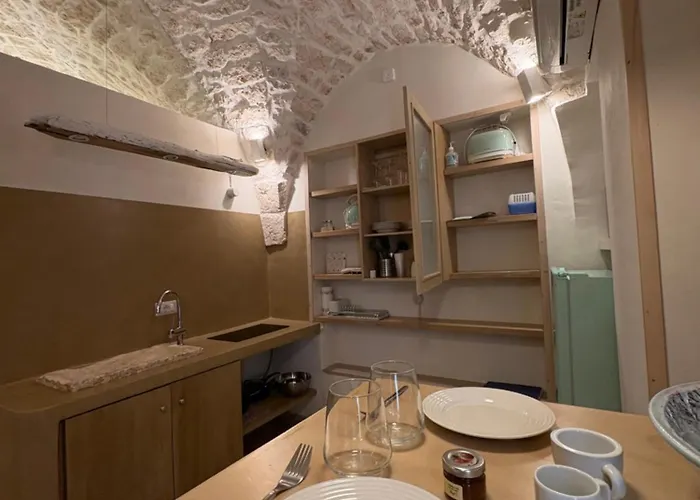 Opera Prima - Luxury Homes